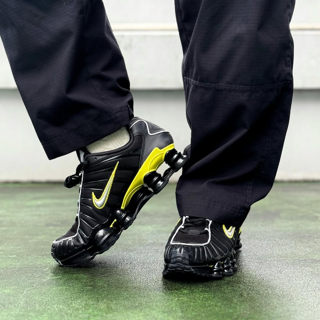 Nike Shox TL - "Black/Dynamic Yellow"