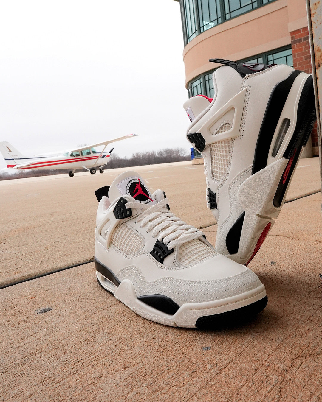Air Jordan 4 Retro OG - "Flight Club"