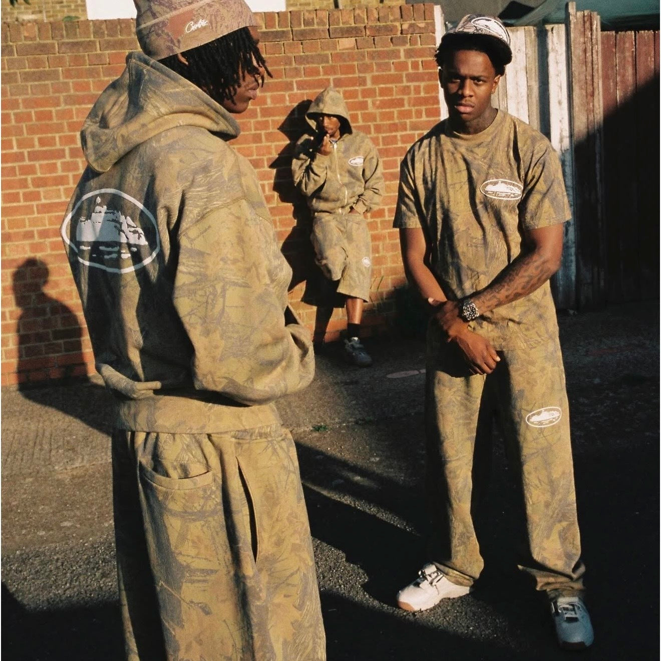 Corteiz Island Puff Print T-Shirt - "Forest Camo"