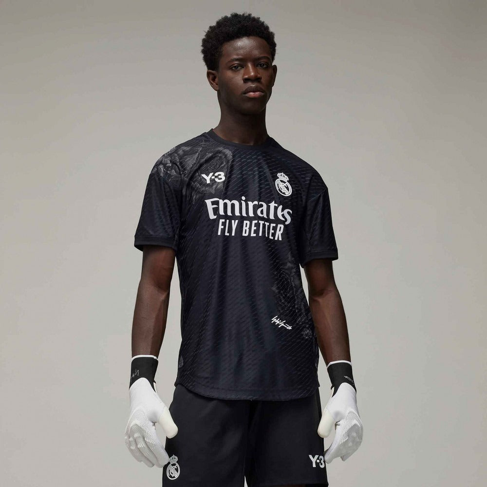 Y-3 x Real Madrid 2023/24 Black Edition Kit